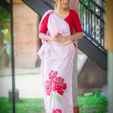 View photo 4 of 10, Batik Saree 05