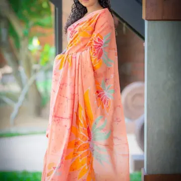 View photo 3 of 4, Batik Saree 07